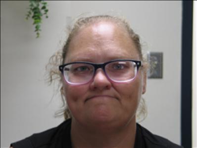 Nichole Michelle Volden a registered Sex, Violent, or Drug Offender of Kansas