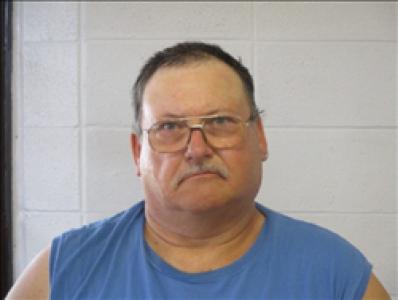 Vernon Roy Lundblade a registered Sex, Violent, or Drug Offender of Kansas
