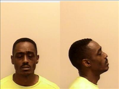 Lamont Ray Lunnie a registered Sex, Violent, or Drug Offender of Kansas