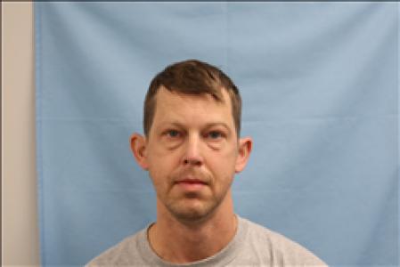 Ryan Thomas Weber a registered Sex, Violent, or Drug Offender of Kansas