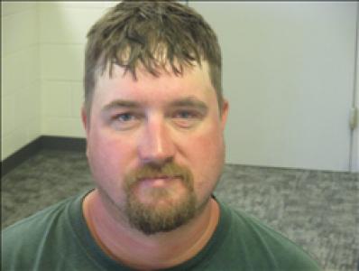 Justin Heath Roark a registered Sex, Violent, or Drug Offender of Kansas