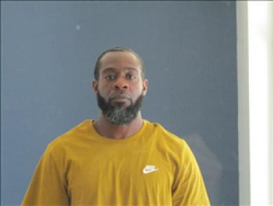 Chivas Andre Taylor a registered Sex, Violent, or Drug Offender of Kansas