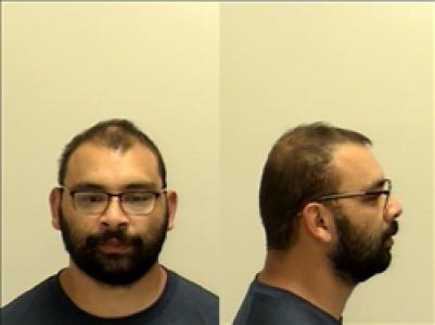 Juan Jose Vega a registered Sex, Violent, or Drug Offender of Kansas