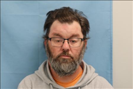 Tike Scott Surber a registered Sex, Violent, or Drug Offender of Kansas