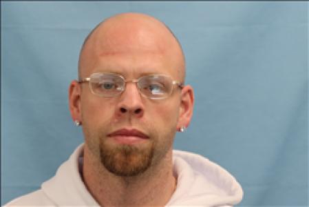 Michael Roy Cunningham II a registered Sex, Violent, or Drug Offender of Kansas