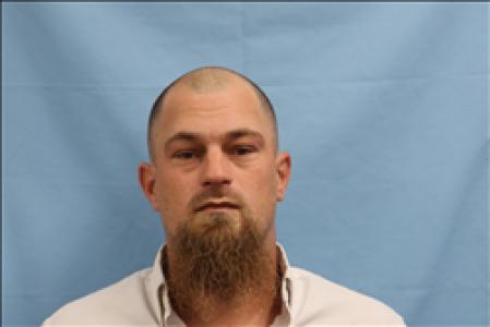 Derek David Rau a registered Sex, Violent, or Drug Offender of Kansas