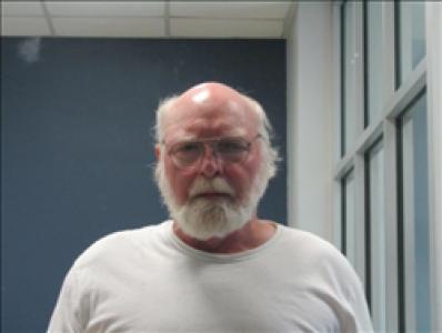 Hubert Lee Davis a registered Sex, Violent, or Drug Offender of Kansas