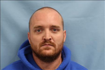Joshua Dean Russell a registered Sex, Violent, or Drug Offender of Kansas