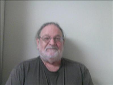 Lloyd Lee Huntzinger a registered Sex, Violent, or Drug Offender of Kansas