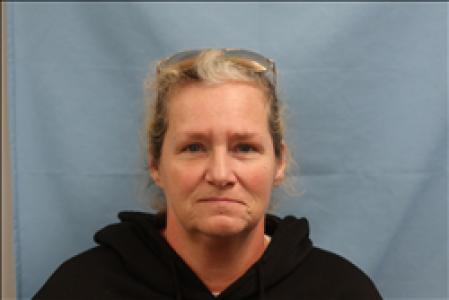 Karen Jane Moore a registered Sex, Violent, or Drug Offender of Kansas