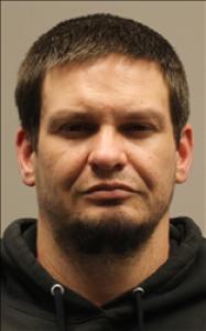 Levi Kent Richards a registered Sex, Violent, or Drug Offender of Kansas