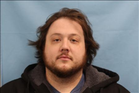 Oakes Andrew Johnsen a registered Sex, Violent, or Drug Offender of Kansas