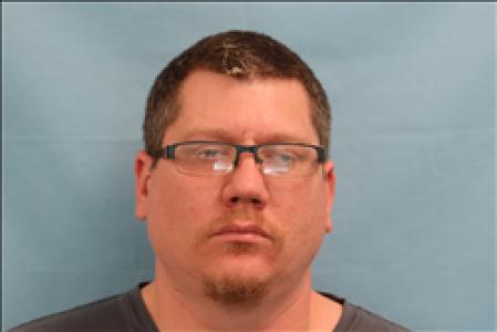 Thomas Jay Macdonald a registered Sex, Violent, or Drug Offender of Kansas