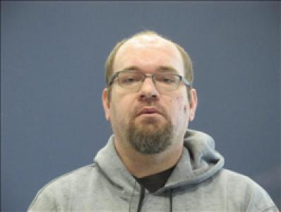 Charles Richard Luallen Jr a registered Sex, Violent, or Drug Offender of Kansas