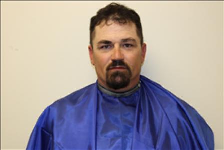 Mark Walter Lewis a registered Sex, Violent, or Drug Offender of Kansas