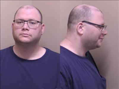 Kenneth Lee Mahoney II a registered Sex, Violent, or Drug Offender of Kansas