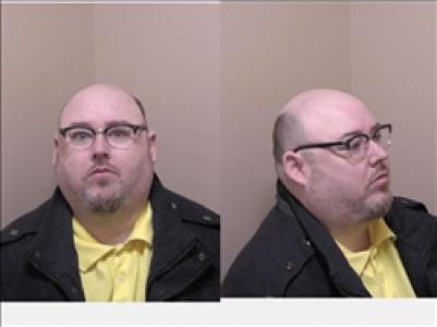 Ian Thomas Simons a registered Sex, Violent, or Drug Offender of Kansas