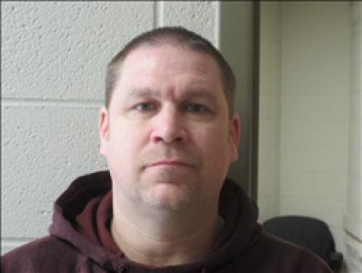 Deric Dewayne Davin a registered Sex, Violent, or Drug Offender of Kansas