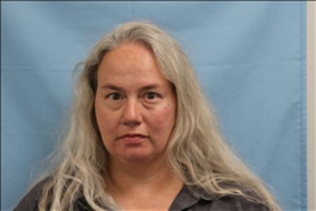 Julie Ann Tovar-rodriguez a registered Sex, Violent, or Drug Offender of Kansas