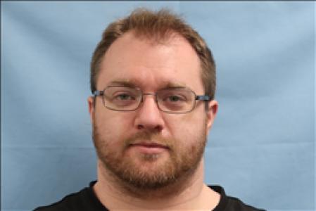 Tyson Adam Roberts a registered Sex, Violent, or Drug Offender of Kansas