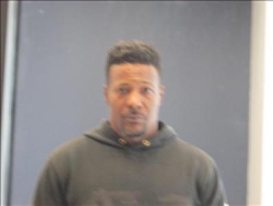 Derrick L Whaley a registered Sex, Violent, or Drug Offender of Kansas