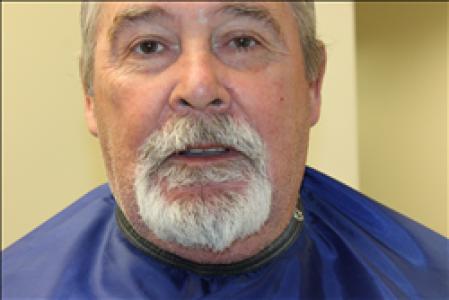 Robert Lee Glover a registered Sex, Violent, or Drug Offender of Kansas