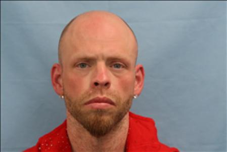 Michael Roy Cunningham II a registered Sex, Violent, or Drug Offender of Kansas