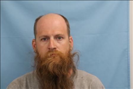 Travis Lee Peters a registered Sex, Violent, or Drug Offender of Kansas