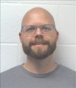 Dustin Dean Delk a registered Sex, Violent, or Drug Offender of Kansas