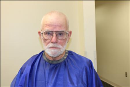 Loren James Mead III a registered Sex, Violent, or Drug Offender of Kansas