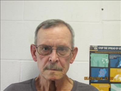 Beverly Ronald Barker a registered Sex, Violent, or Drug Offender of Kansas