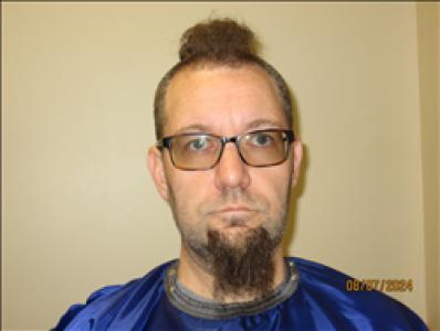 Demian Escher Renfrow a registered Sex, Violent, or Drug Offender of Kansas