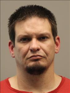 Levi Kent Richards a registered Sex, Violent, or Drug Offender of Kansas