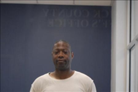 Ronnie Lee Dennis Jr a registered Sex, Violent, or Drug Offender of Kansas