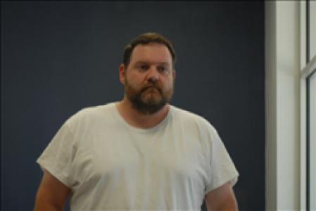 Ryan L Chapman a registered Sex, Violent, or Drug Offender of Kansas