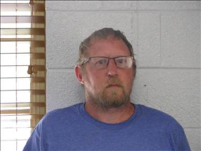 Andrew James Mccrary a registered Sex, Violent, or Drug Offender of Kansas