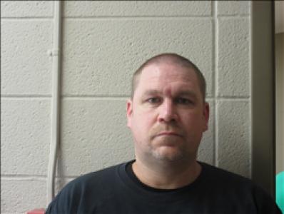 Deric Dewayne Davin a registered Sex, Violent, or Drug Offender of Kansas