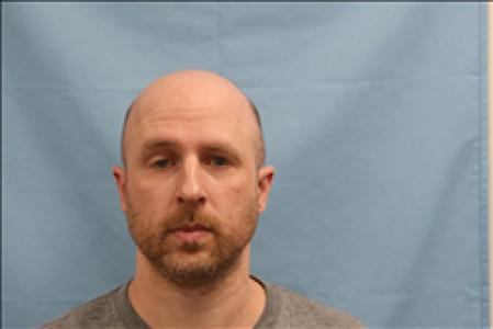 John Tyler Gariglietti a registered Sex, Violent, or Drug Offender of Kansas