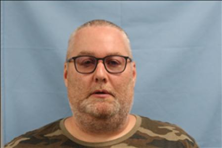 Cary Todd Reynolds a registered Sex, Violent, or Drug Offender of Kansas