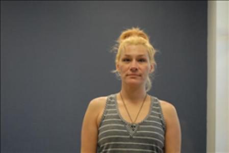 Adia Marie Betts a registered Sex, Violent, or Drug Offender of Kansas