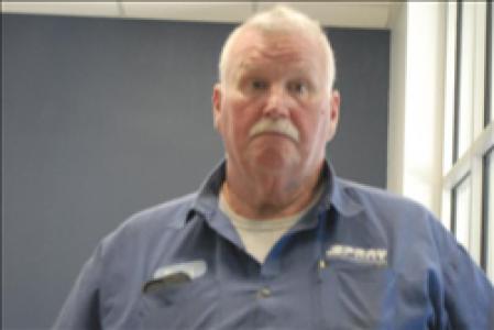 Drew M Valentine a registered Sex, Violent, or Drug Offender of Kansas