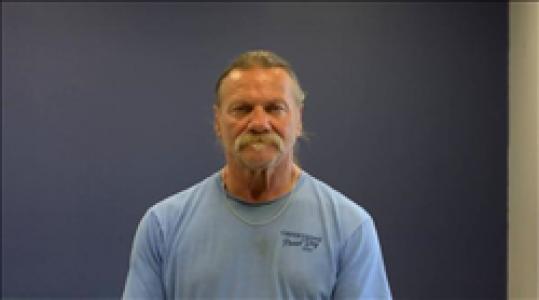 Roger Cleon Davison a registered Sex, Violent, or Drug Offender of Kansas