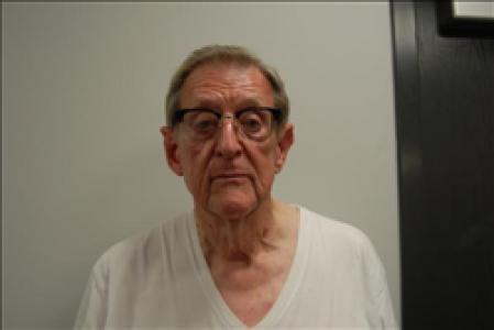 Robert G Dietz a registered  of Kansas