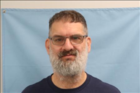 Eric Shawn Hearn a registered Sex, Violent, or Drug Offender of Kansas