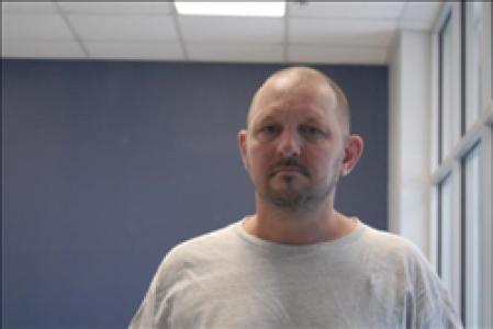 Andrew John Robare a registered Sex, Violent, or Drug Offender of Kansas