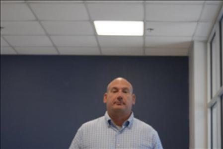 Eric Brannon Binns a registered Sex, Violent, or Drug Offender of Kansas