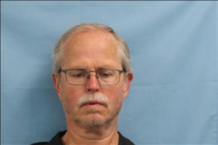 Dennis Linn Whitson a registered Sex, Violent, or Drug Offender of Kansas