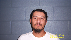 Balentin Luna a registered Sex, Violent, or Drug Offender of Kansas