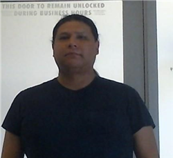 Christian Enrique Vinces a registered Sex, Violent, or Drug Offender of Kansas