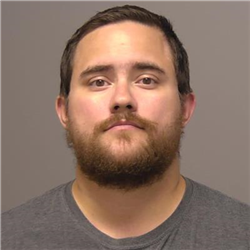 Bradley Labarbera a registered Sex, Violent, or Drug Offender of Kansas